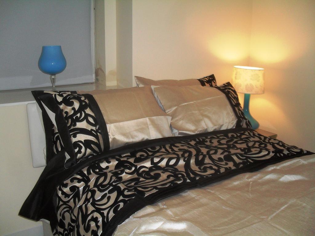Corwen Holiday Apartment Llandudno Extérieur photo